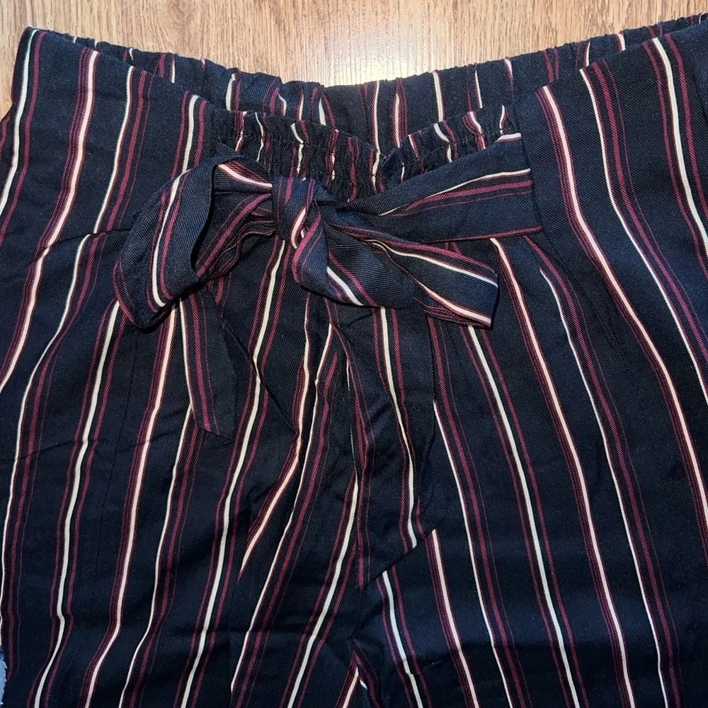 Wide Leg Pants - Picture 4 of 4